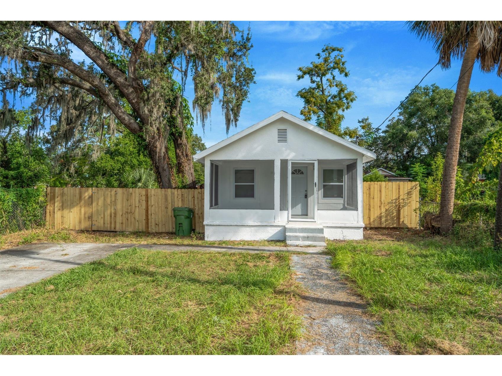 4208 E Cayuga Street Tampa FL 33610 TB8434005 image1