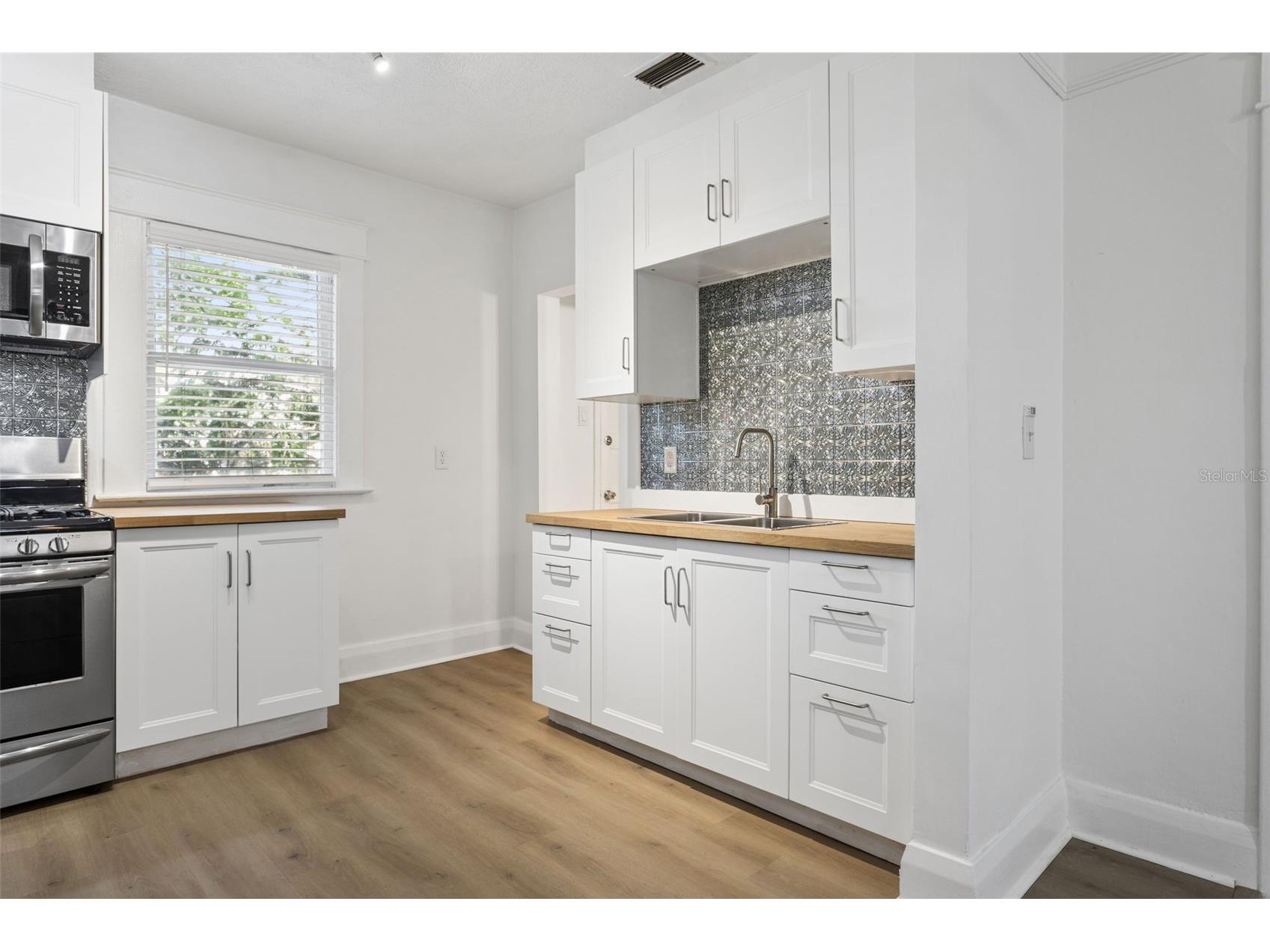 4208 N Marguerite Tampa FL 33603 TB8513989 image11