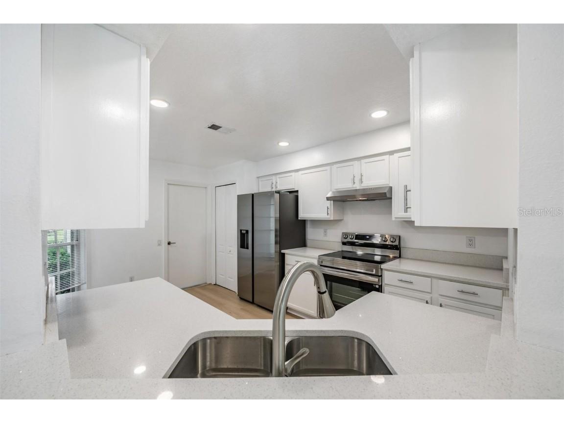 4208 Pine Isle Drive Lutz FL 33558 TB8453179 image14