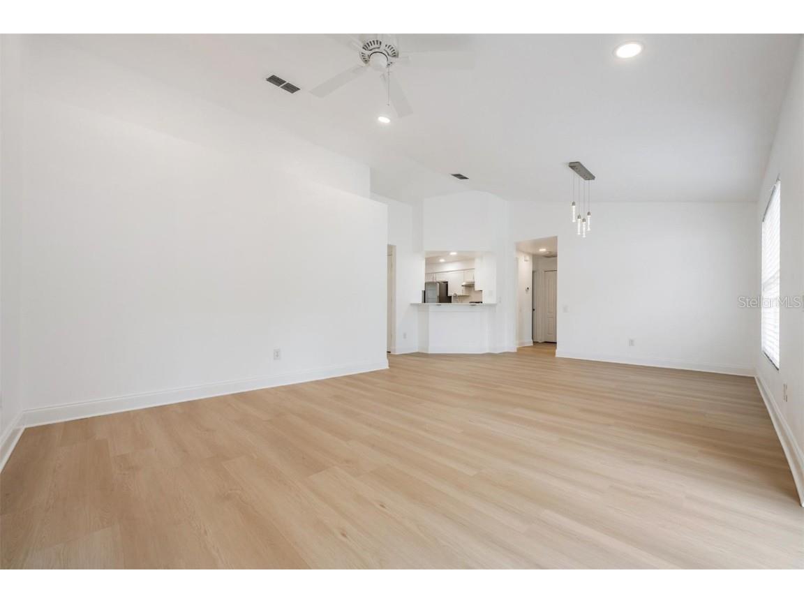 4208 Pine Isle Drive Lutz FL 33558 TB8453179 image20