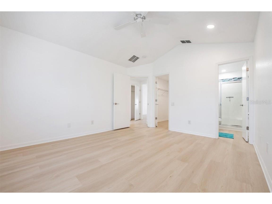 4208 Pine Isle Drive Lutz FL 33558 TB8453179 image23