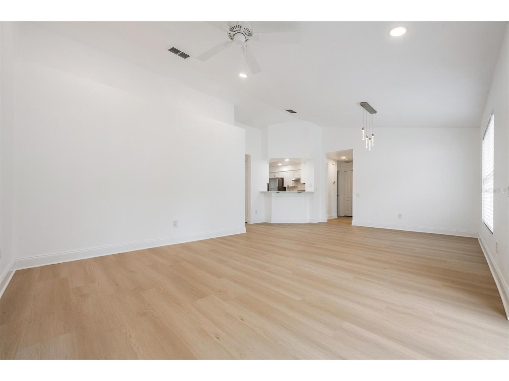 4208 Pine Isle Drive Lutz FL 33558 TB8453619 image19