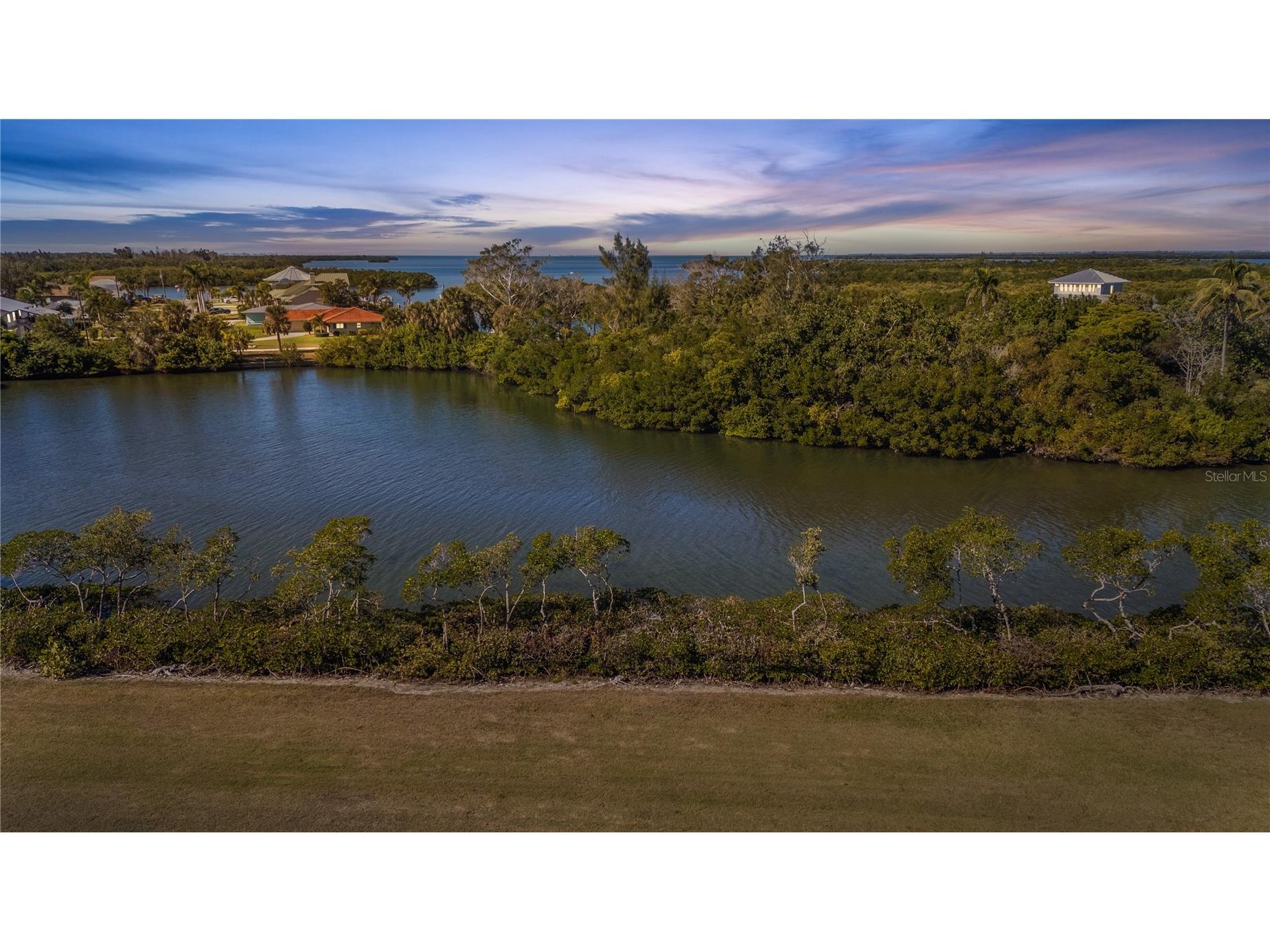 4208 Redfish Court Palmetto FL 34221 - CHAMPLAIN BAYOU TB8460454 image2