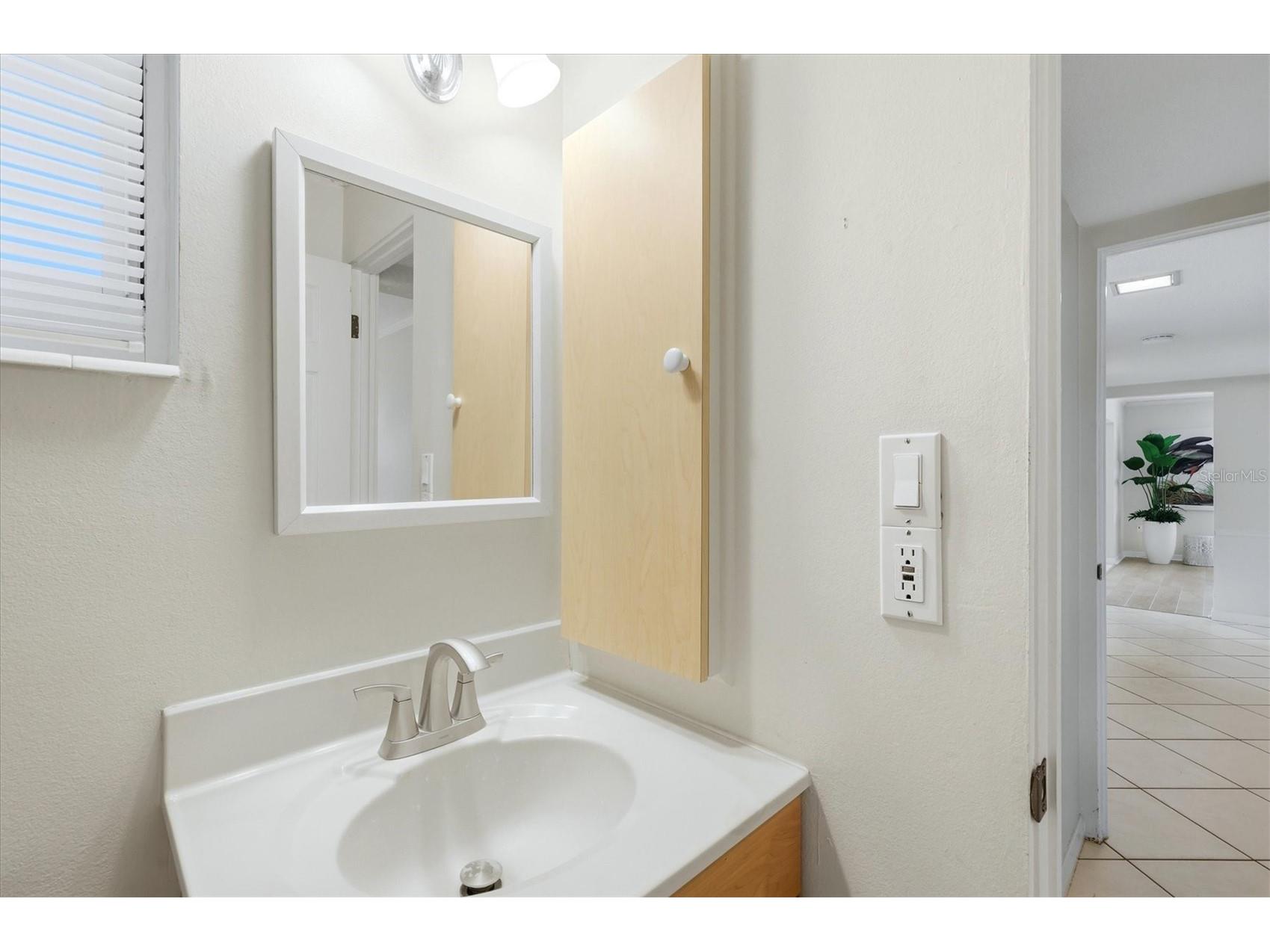 4208 Roxane Boulevard #95 Sarasota FL 34235 A4693162 image37