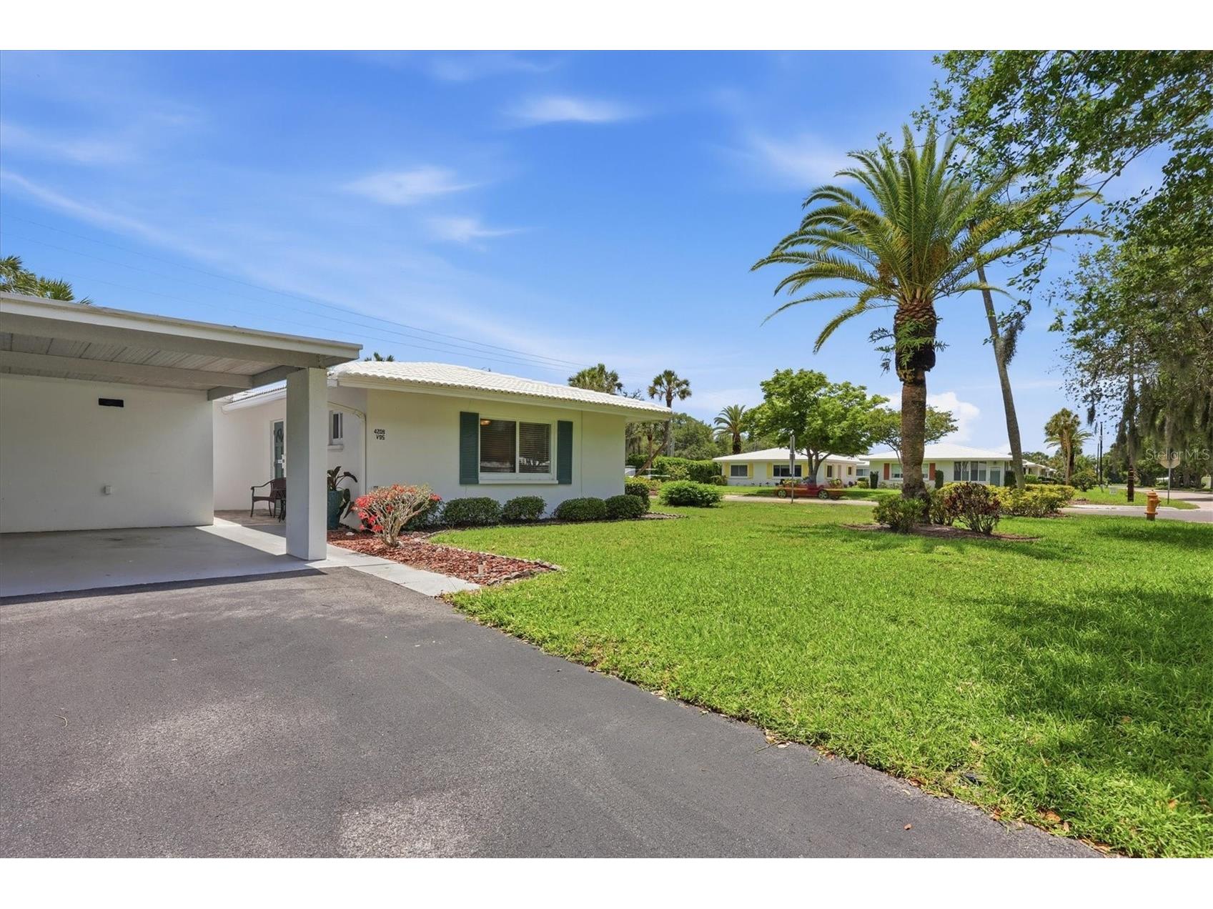 4208 Roxane Boulevard #95 Sarasota FL 34235 A4693162 image6