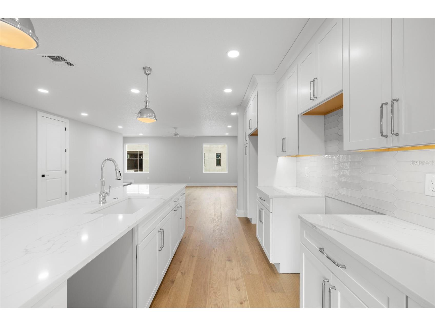 4208 W Carmen Street #B Tampa FL 33609 TB8471768 image13