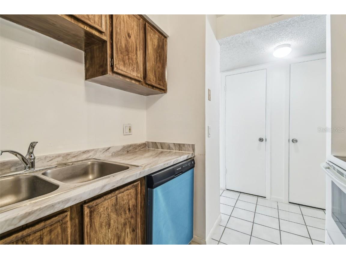 4208 Winding Moss Trail #102 Tampa FL 33613 TB8340962 image12