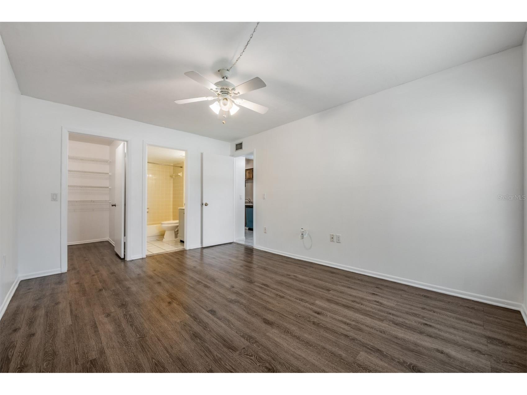 4208 Winding Moss Trail #102 Tampa FL 33613 TB8489466 image10