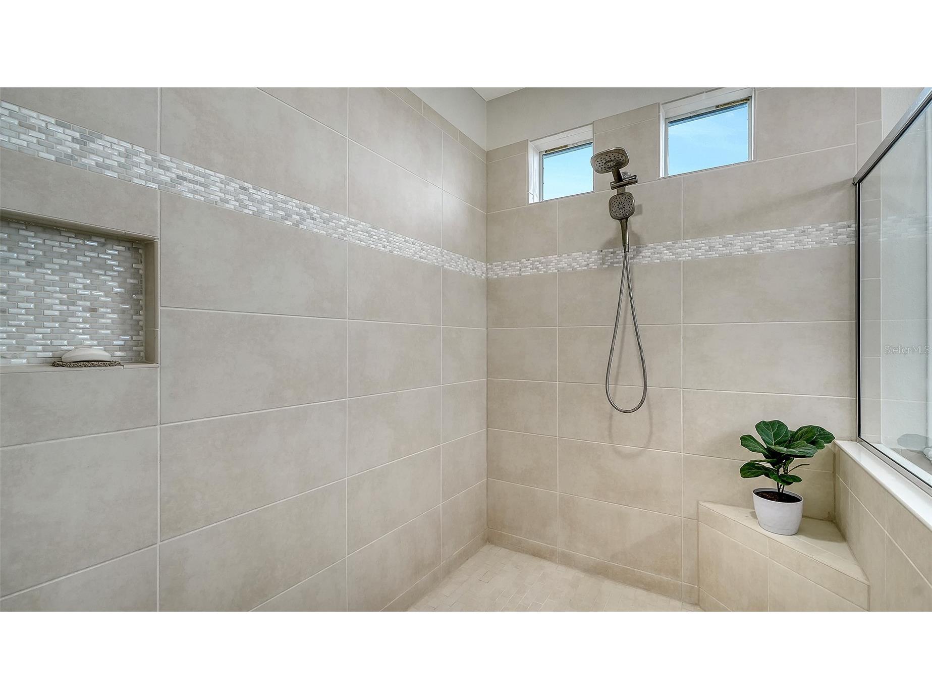 4209 5th Avenue NE Bradenton FL 34208 - MANATEE RIVER A4681951 image31