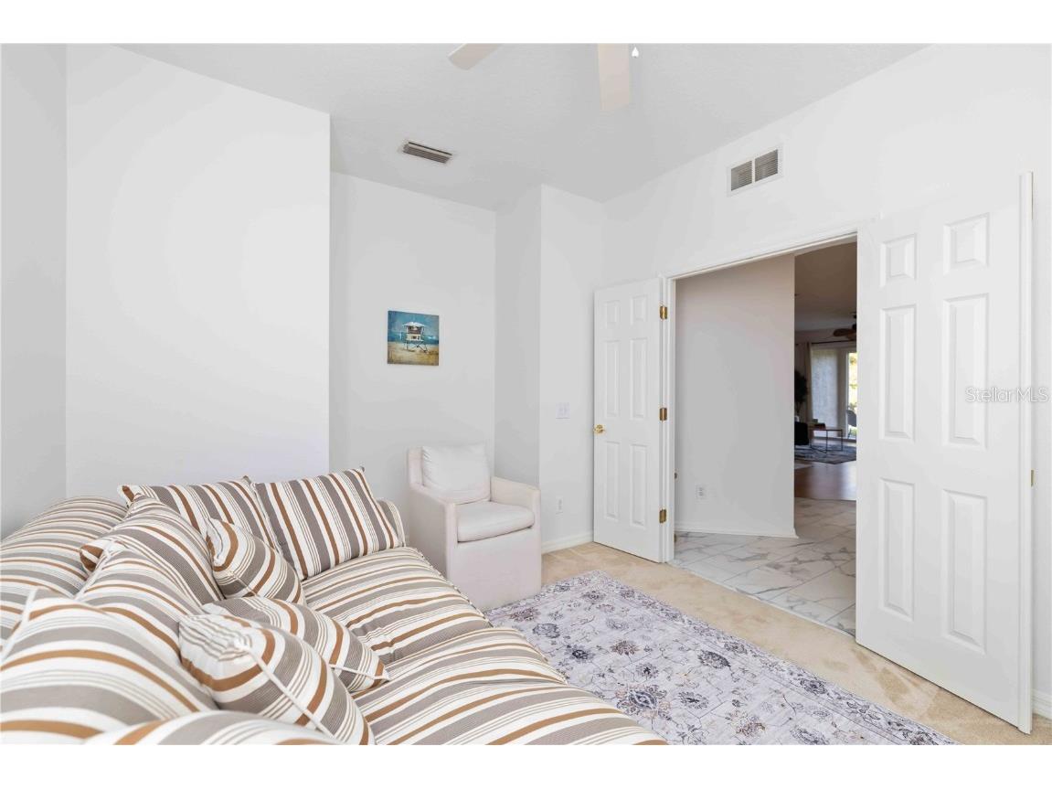 4209 Cascade Falls Drive Sarasota FL 34243 A4673556 image17