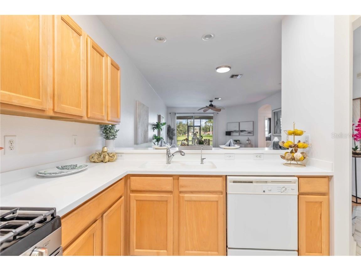 4209 Cascade Falls Drive Sarasota FL 34243 A4673556 image28