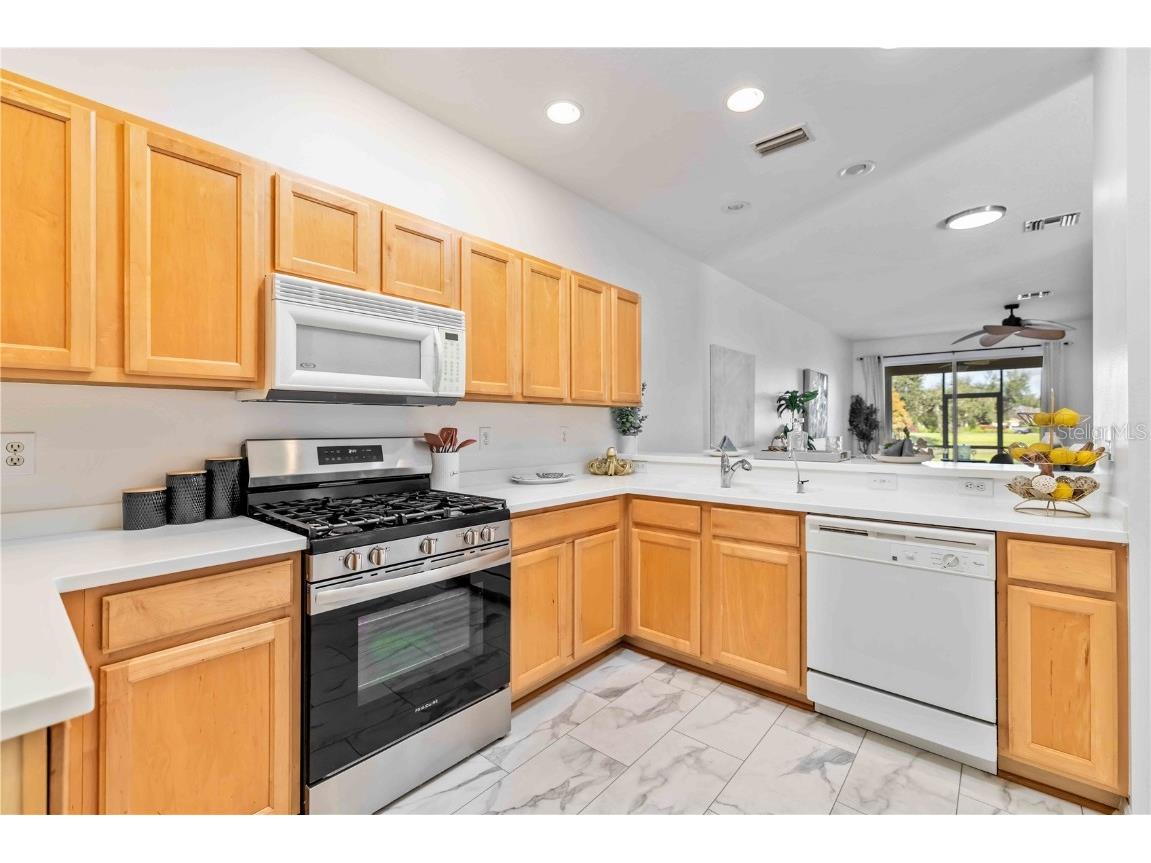 4209 Cascade Falls Drive Sarasota FL 34243 A4673556 image7