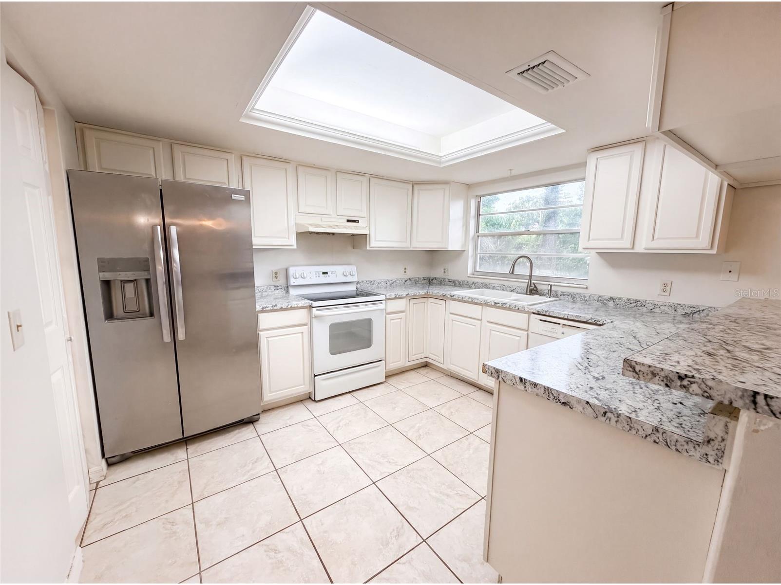 4209 E Alene Drive Tampa FL 33617 O6423657 image2