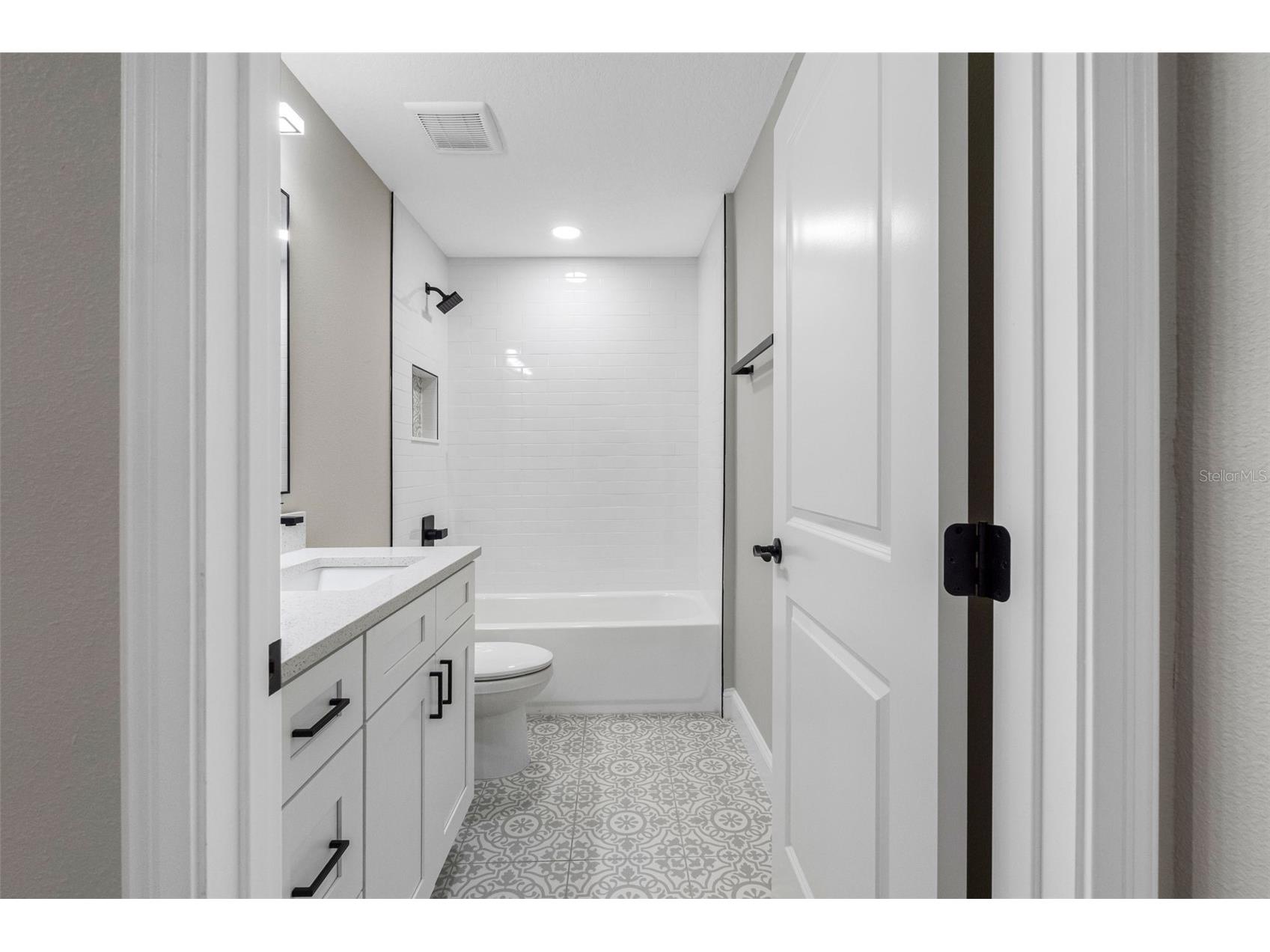 4209 E Osborne Avenue Tampa FL 33610 TB8486066 image25