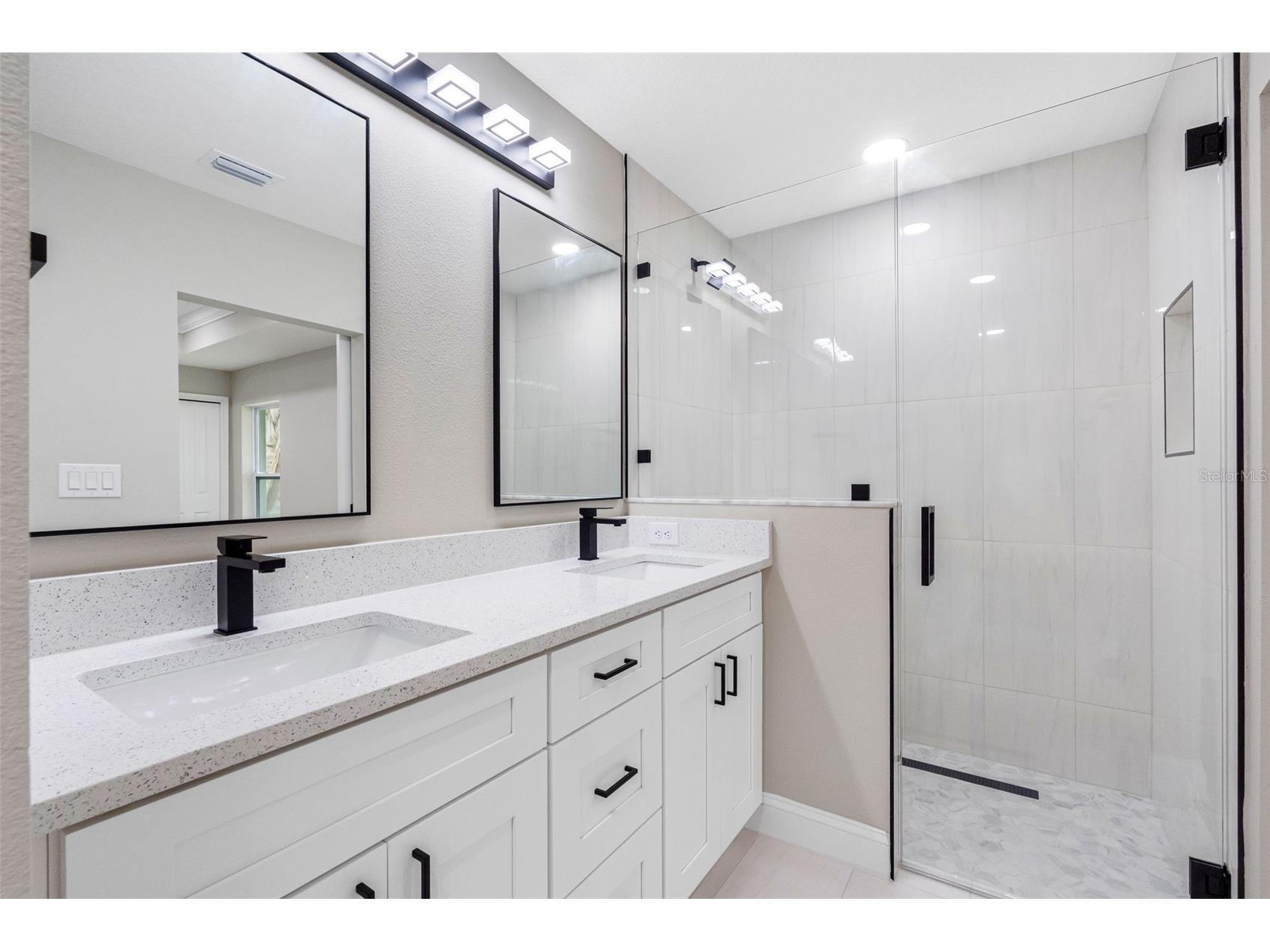 4209 E Osborne Avenue Tampa FL 33610 TB8486066 image34