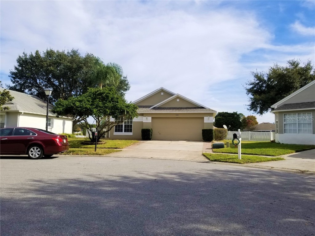 4209 Kingbird Court Orlando FL 32826 O6095158 image1