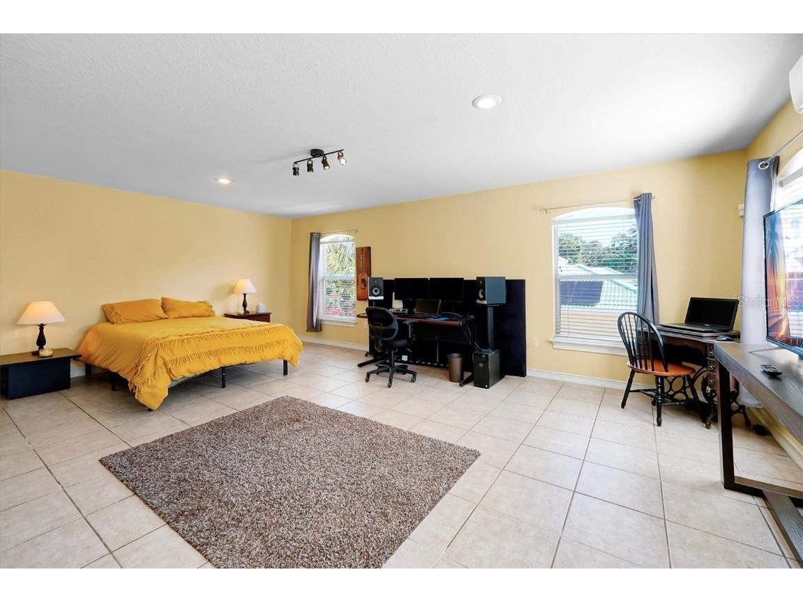 4209 Lake Lockhart Drive Orlando FL 32810 A4670683 image20