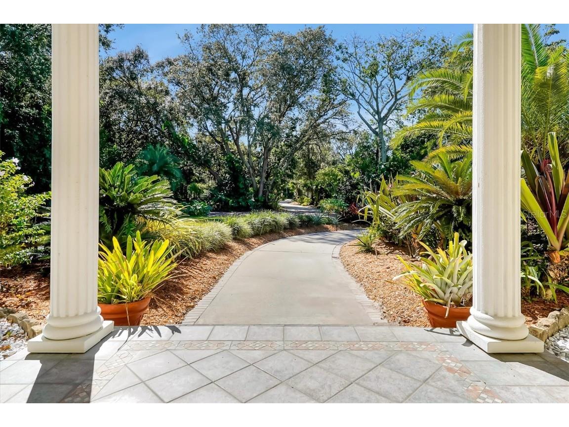 4209 Lake Lockhart Drive Orlando FL 32810 A4670683 image3