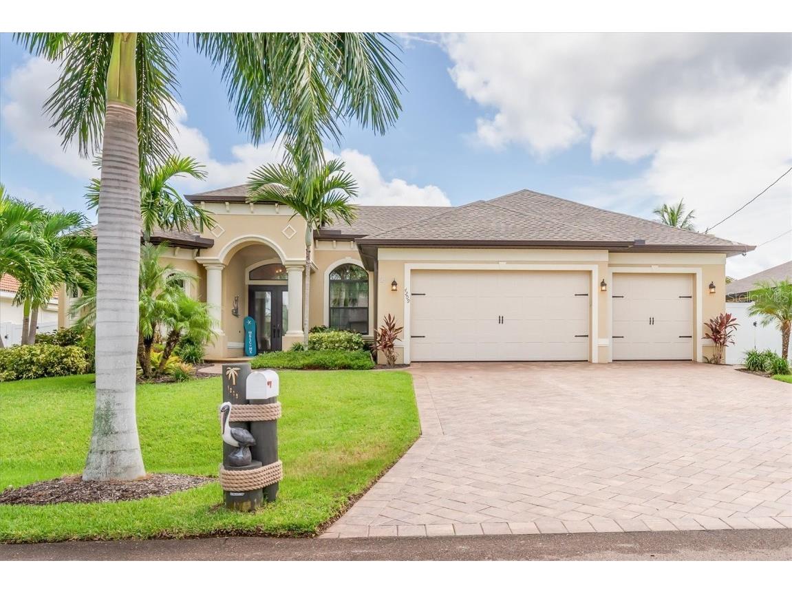 4209 SW 26th Avenue Cape Coral FL 33914 C7497463 image1