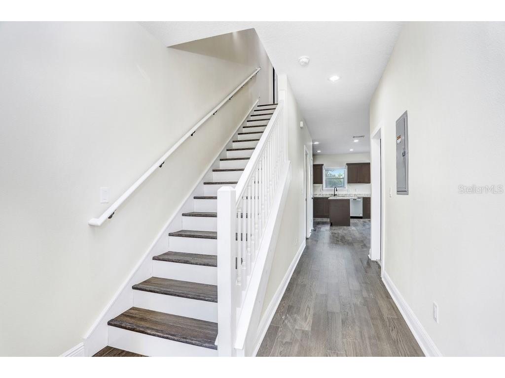 4209 W Woodlawn Avenue Tampa FL 33614 A4678958 image4