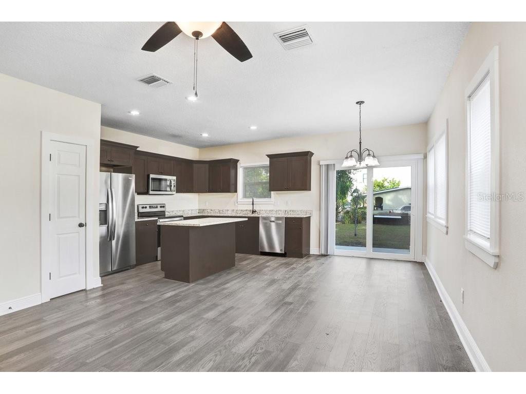 4209 W Woodlawn Avenue Tampa FL 33614 A4678958 image6