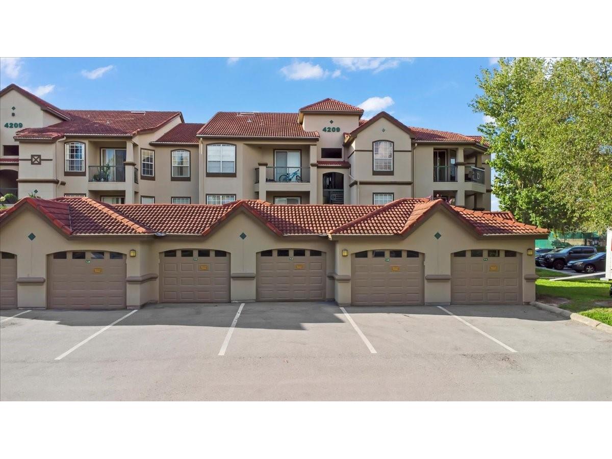 4209 Woodstorks Walk Way #1105 Lutz FL 33558 W7856534 image1