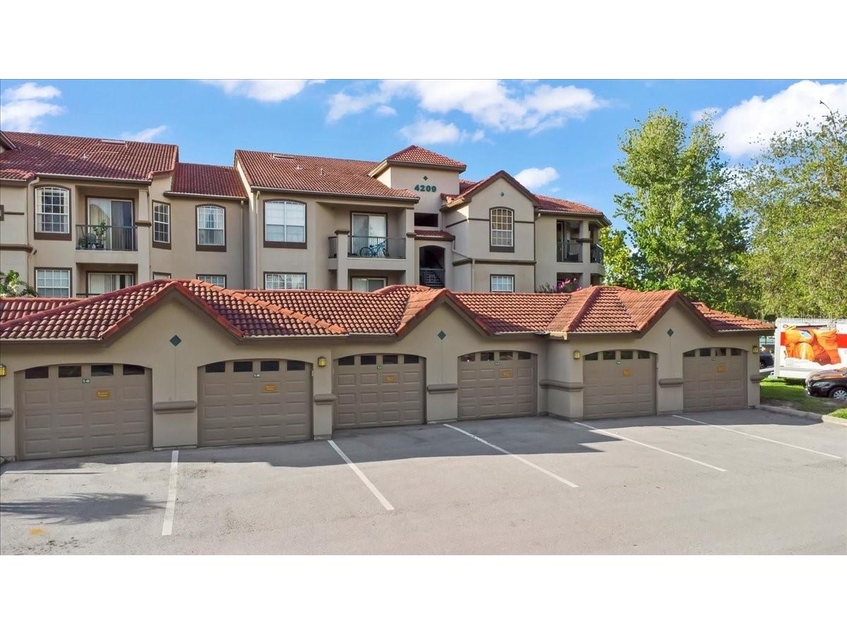 4209 Woodstorks Walk Way #1106 Lutz FL 33558 W7856533 image1