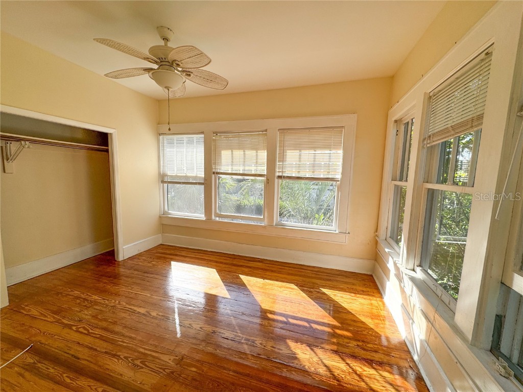 421 10th Avenue N Saint Petersburg FL 33701 U8248037 image21