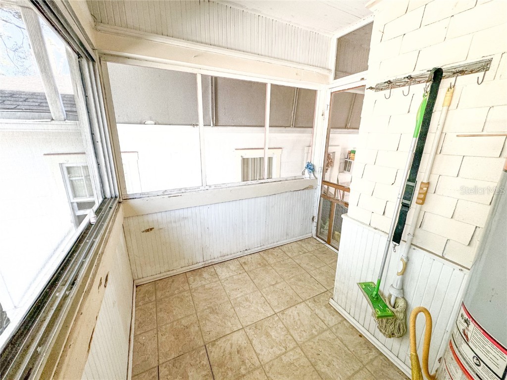 421 10th Avenue N Saint Petersburg FL 33701 U8248037 image28