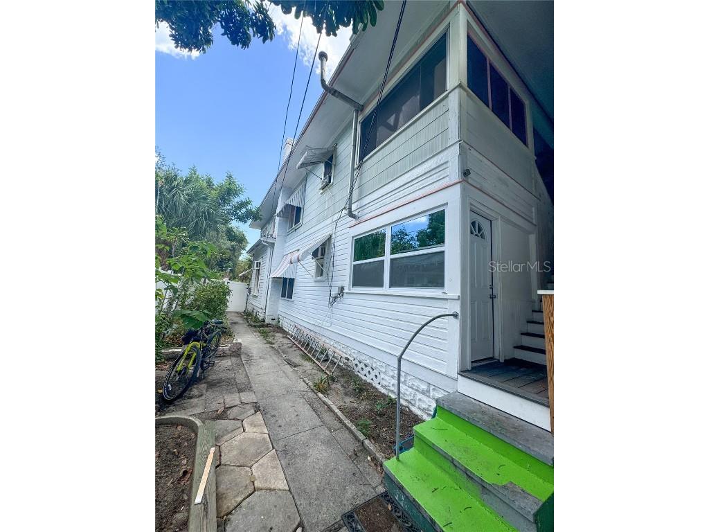 421 10th Avenue N Saint Petersburg FL 33701 U8248037 image56