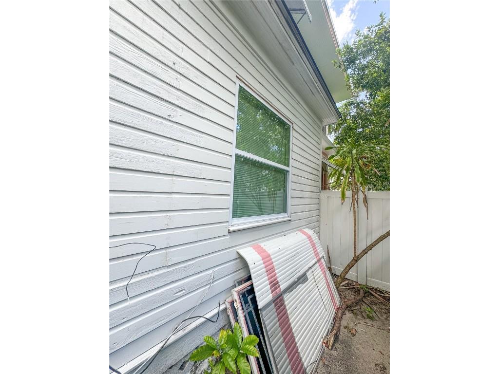 421 10th Avenue N Saint Petersburg FL 33701 U8248037 image60