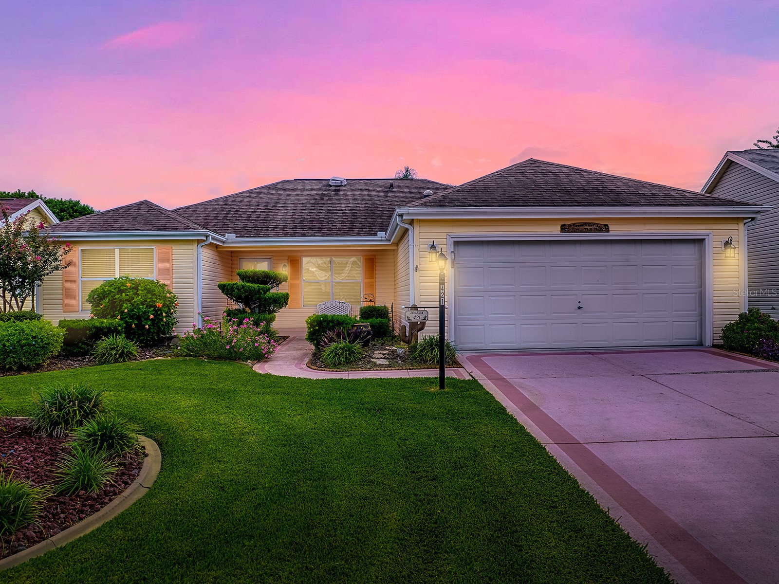 421 Aldama Avenue The Villages FL 32159 G5101240 image1