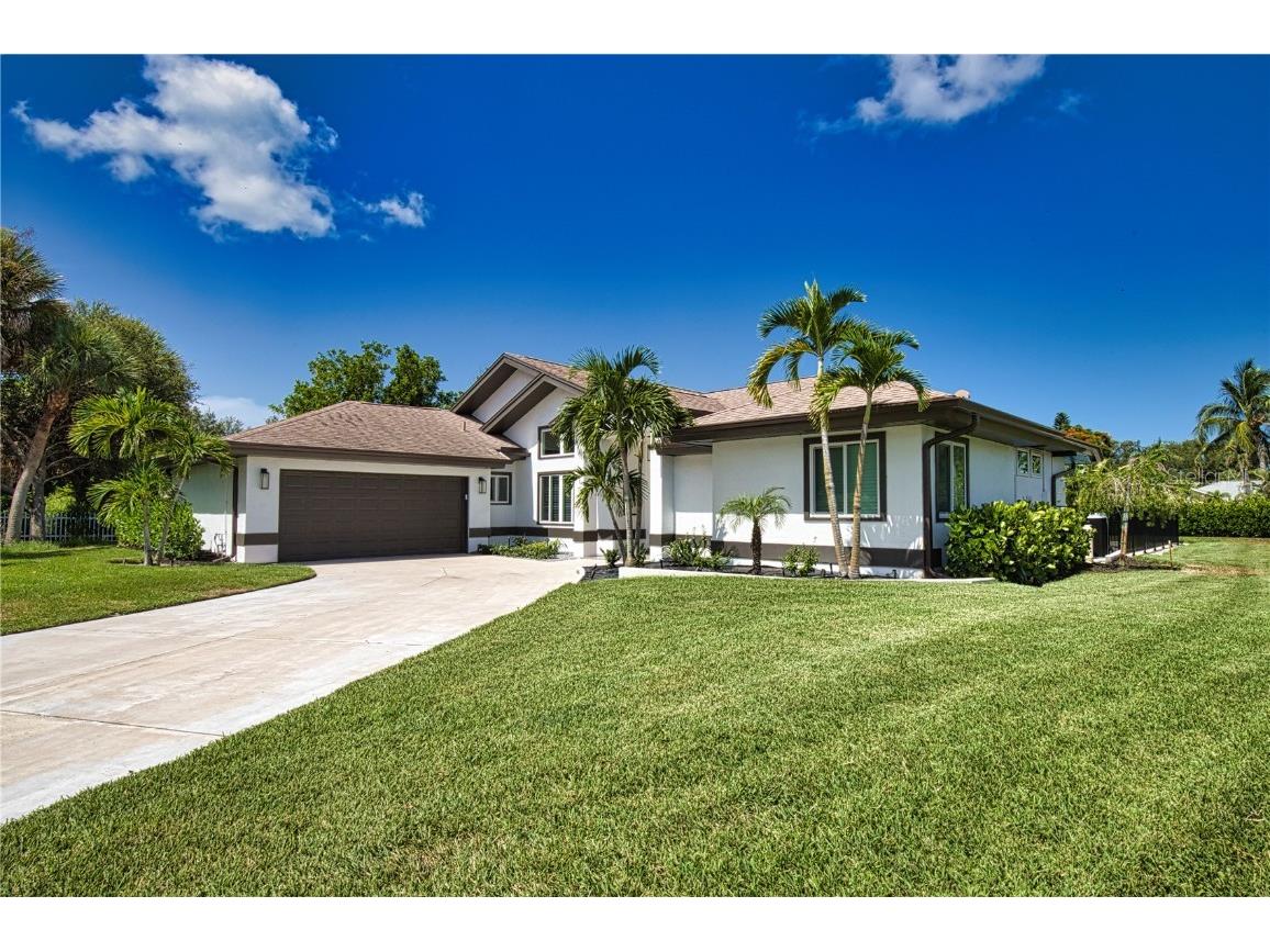 421 Bayside Lane Nokomis FL 34275 A4674220 image1