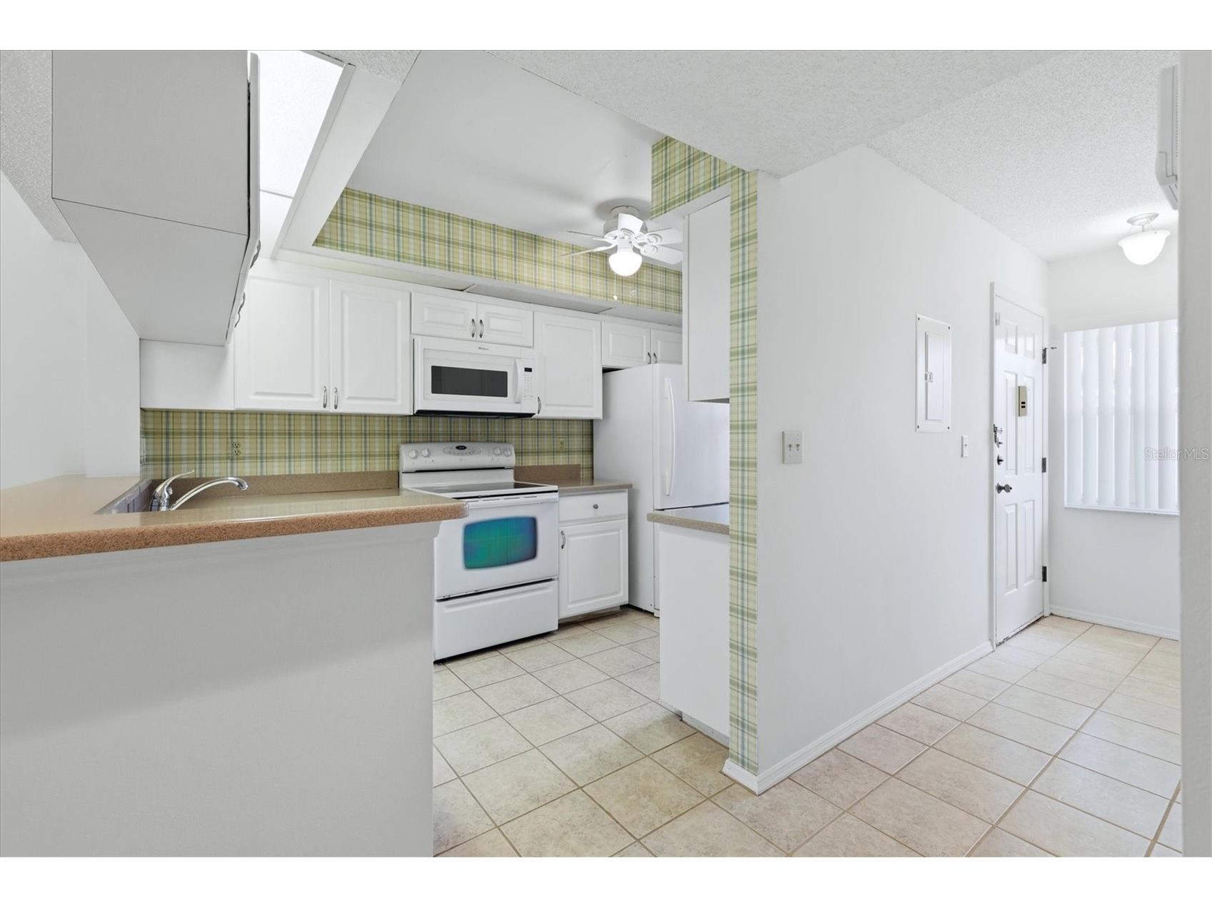 421 Cerromar Terrace #370 Venice FL 34293 N6144749 image10
