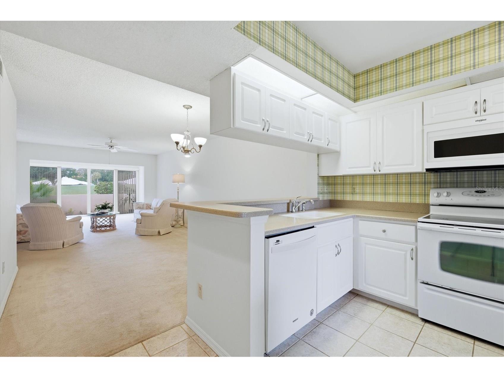 421 Cerromar Terrace #370 Venice FL 34293 N6144749 image12