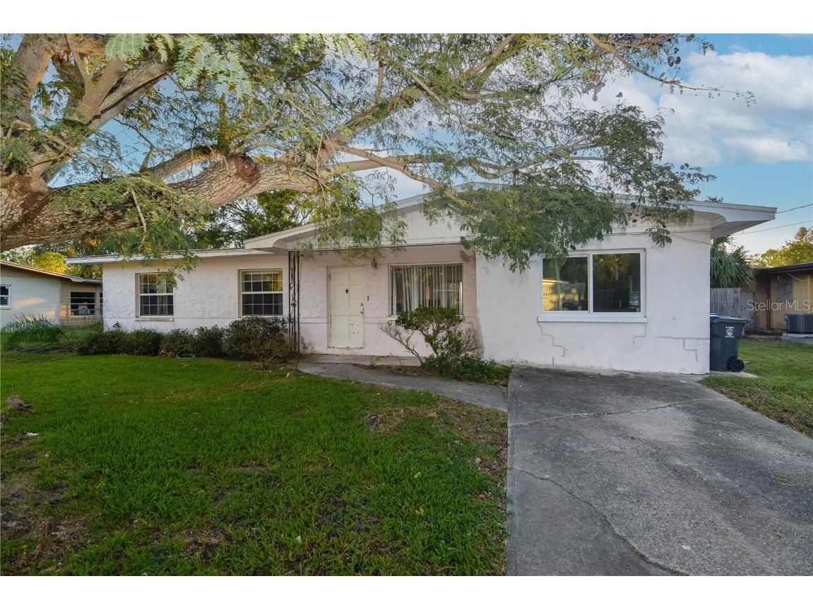 421 Country Club Drive Oldsmar FL 34677 TB8313866 image1