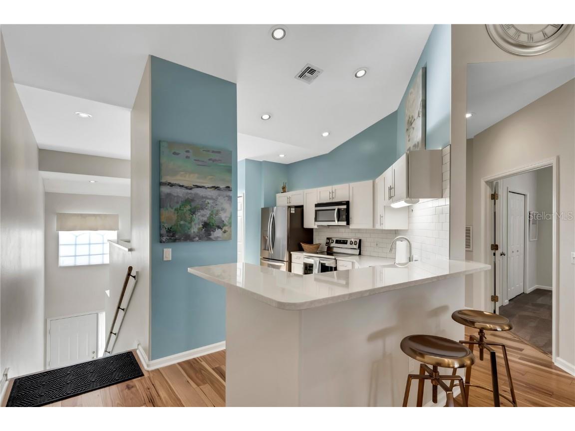 421 Enclave Place #N/A Lakeland FL 33803 L4956969 image4