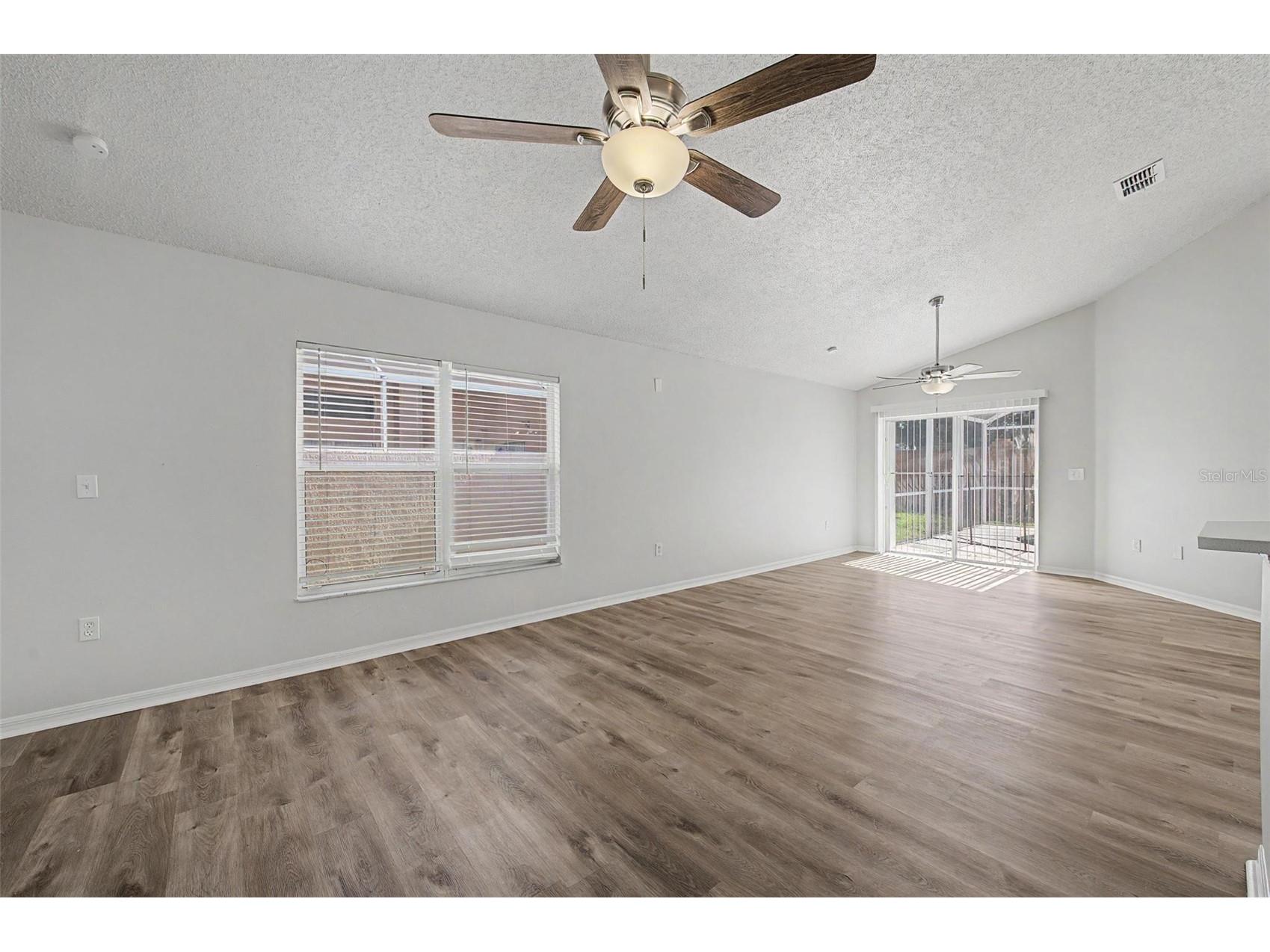 421 Holborn Loop Davenport FL 33897 TB8525413 image10