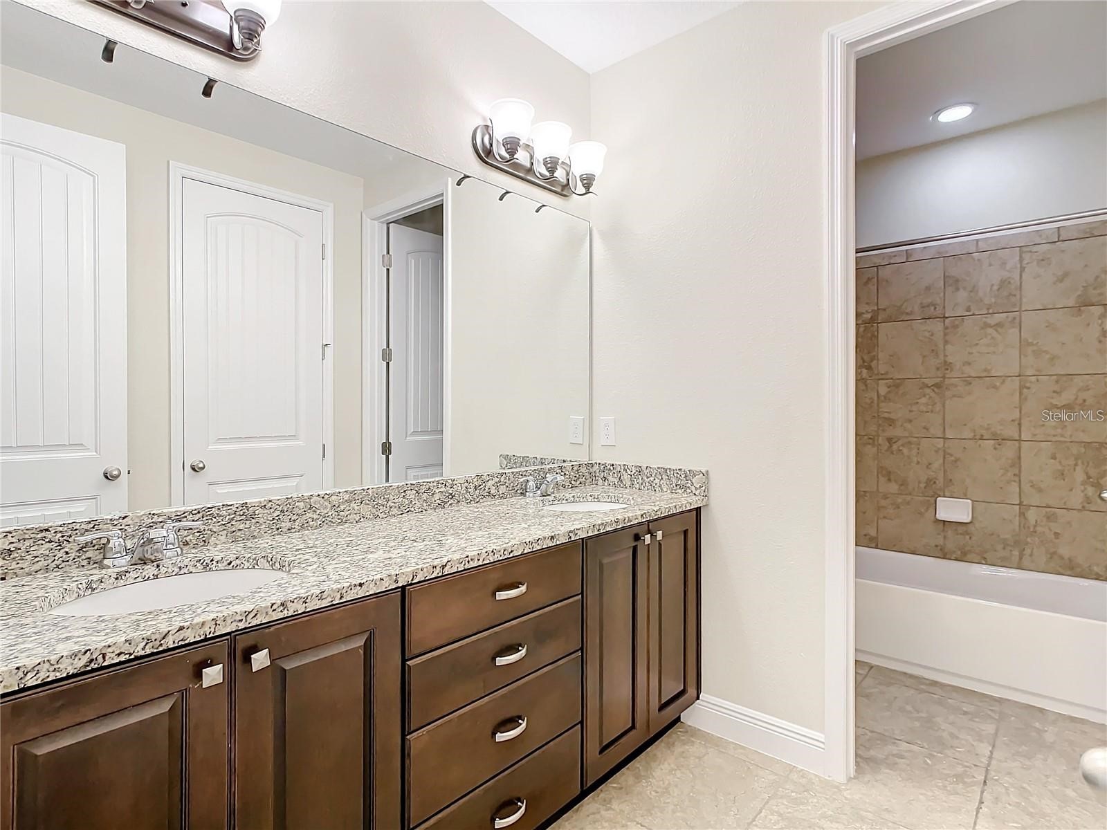 421 Meadowridge Cove Longwood FL 32750 O6415095 image29