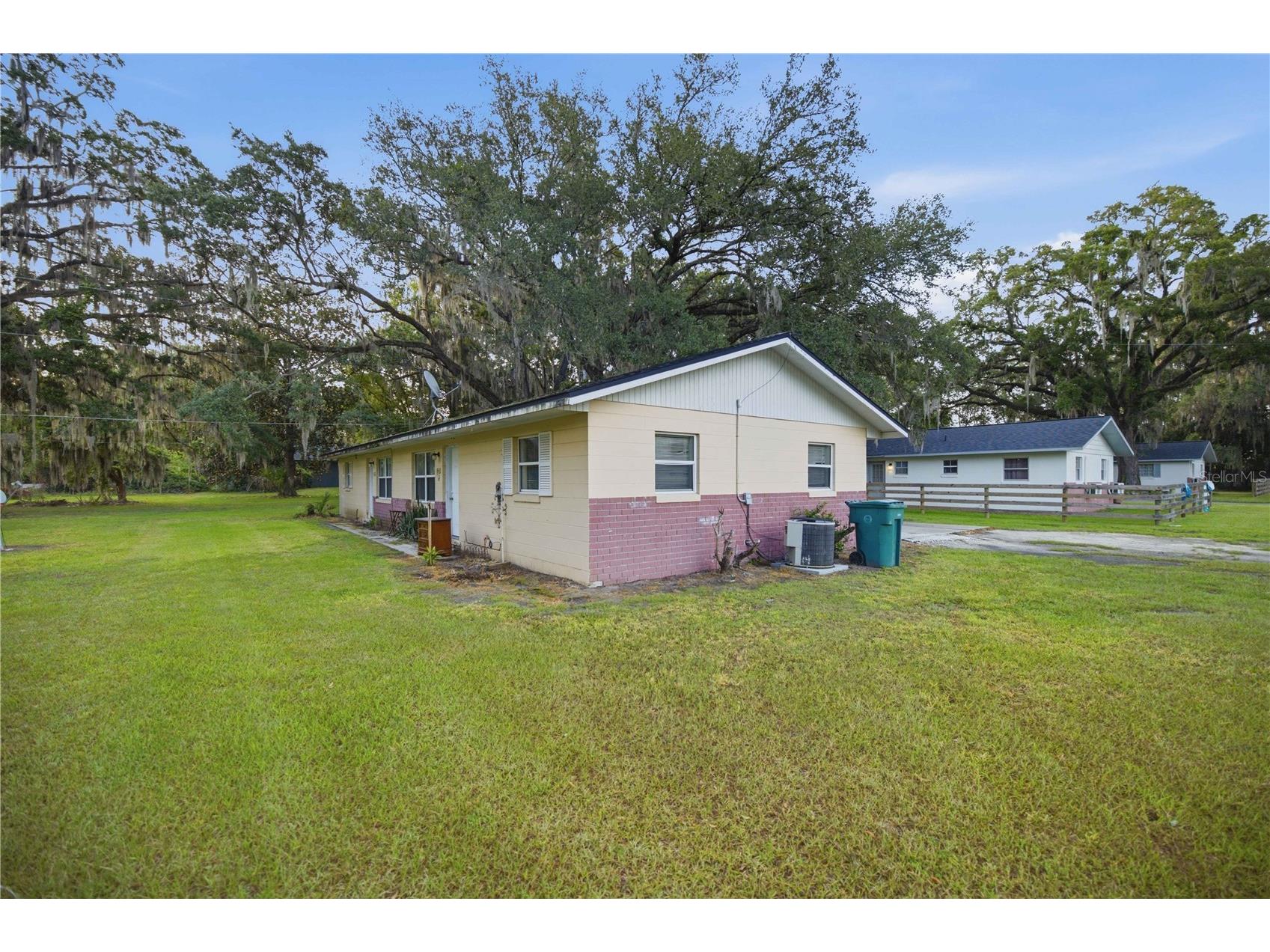 421 NE 26th Court Ocala FL 34470 J1002824 image1