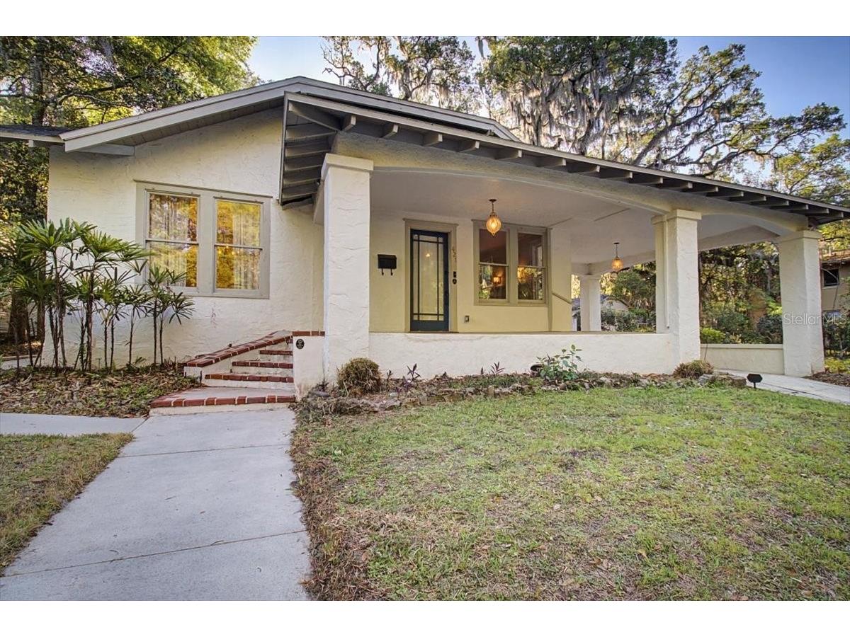421 NE Boulevard Gainesville FL 32601 G5109372 image1