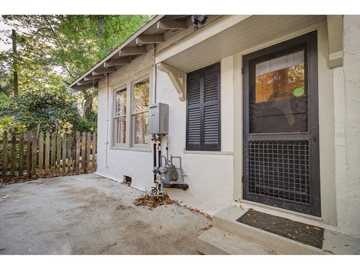 421 NE Boulevard Gainesville FL 32601 G5109372 image33
