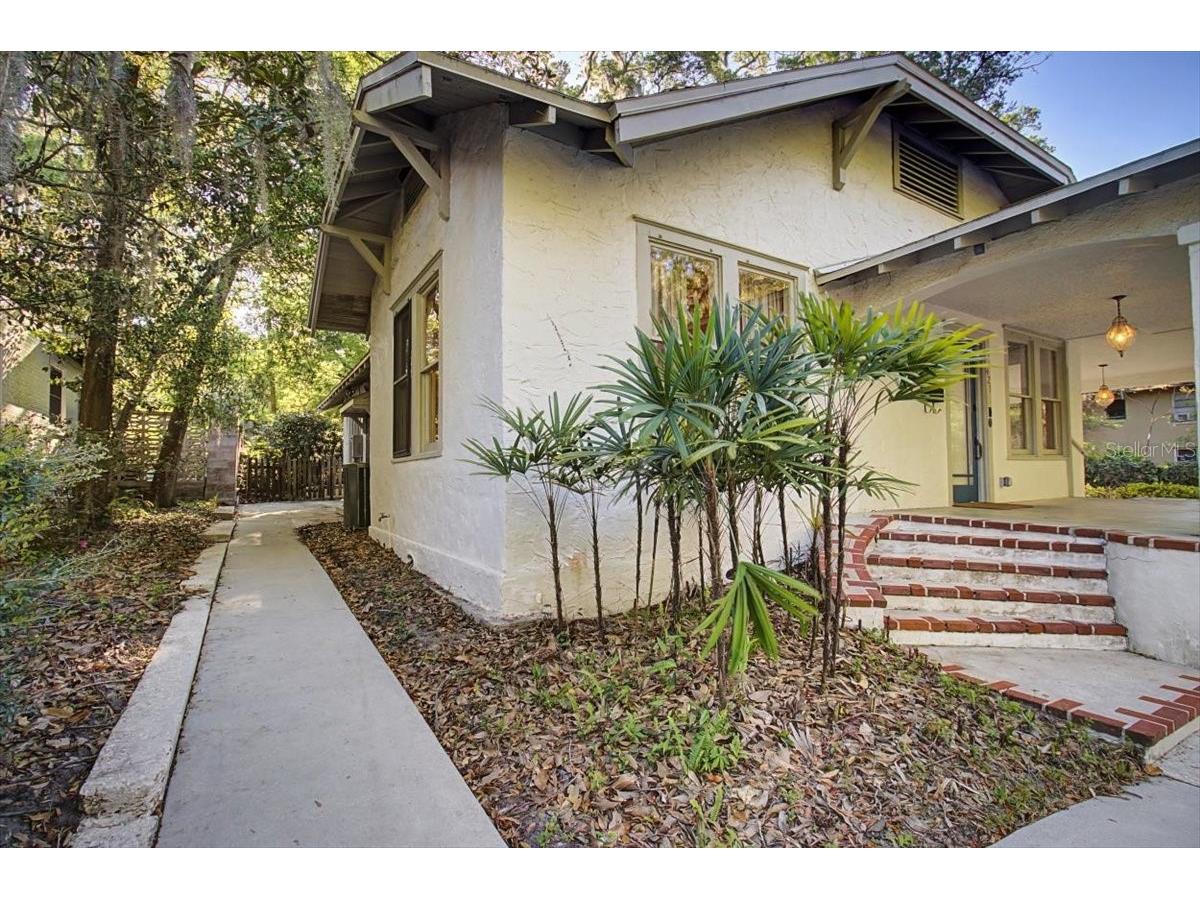 421 NE Boulevard Gainesville FL 32601 G5109372 image34