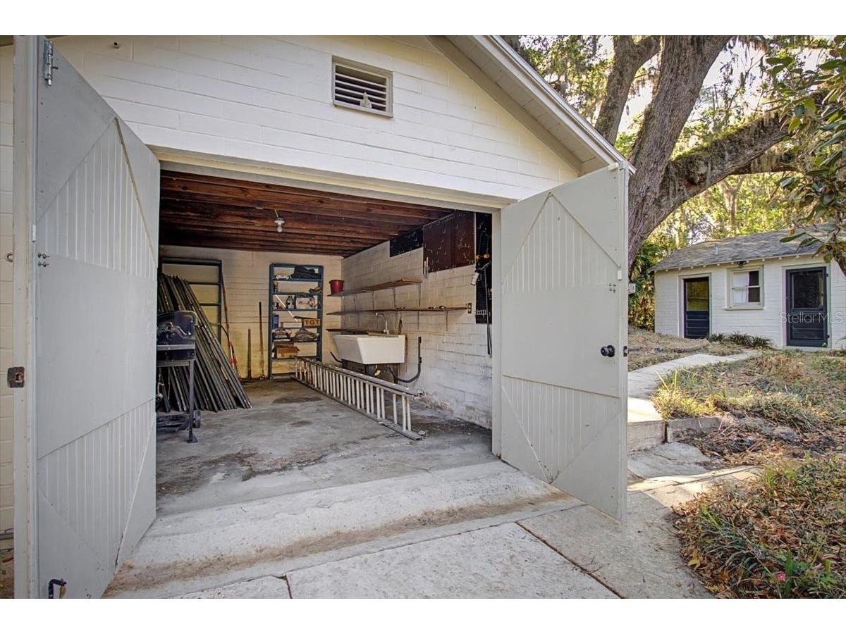 421 NE Boulevard Gainesville FL 32601 G5109372 image36