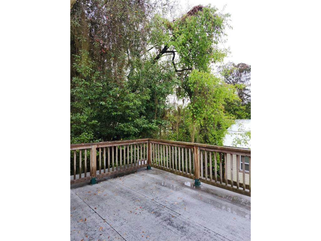 421 NW 10th Av Gainesville FL 32601 GC528606 image10