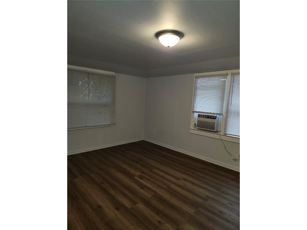 421 NW 10th Av Gainesville FL 32601 GC528606 image9