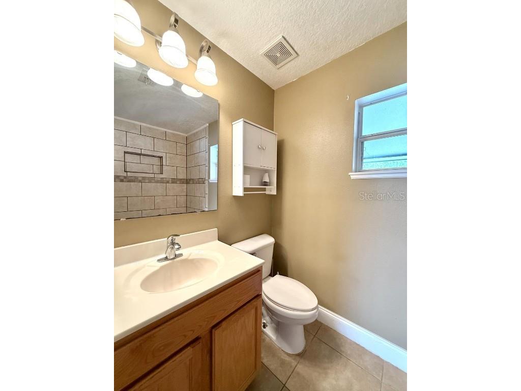 421 NW Helicon Avenue NW Palm Bay FL 32907 OM712368 image39