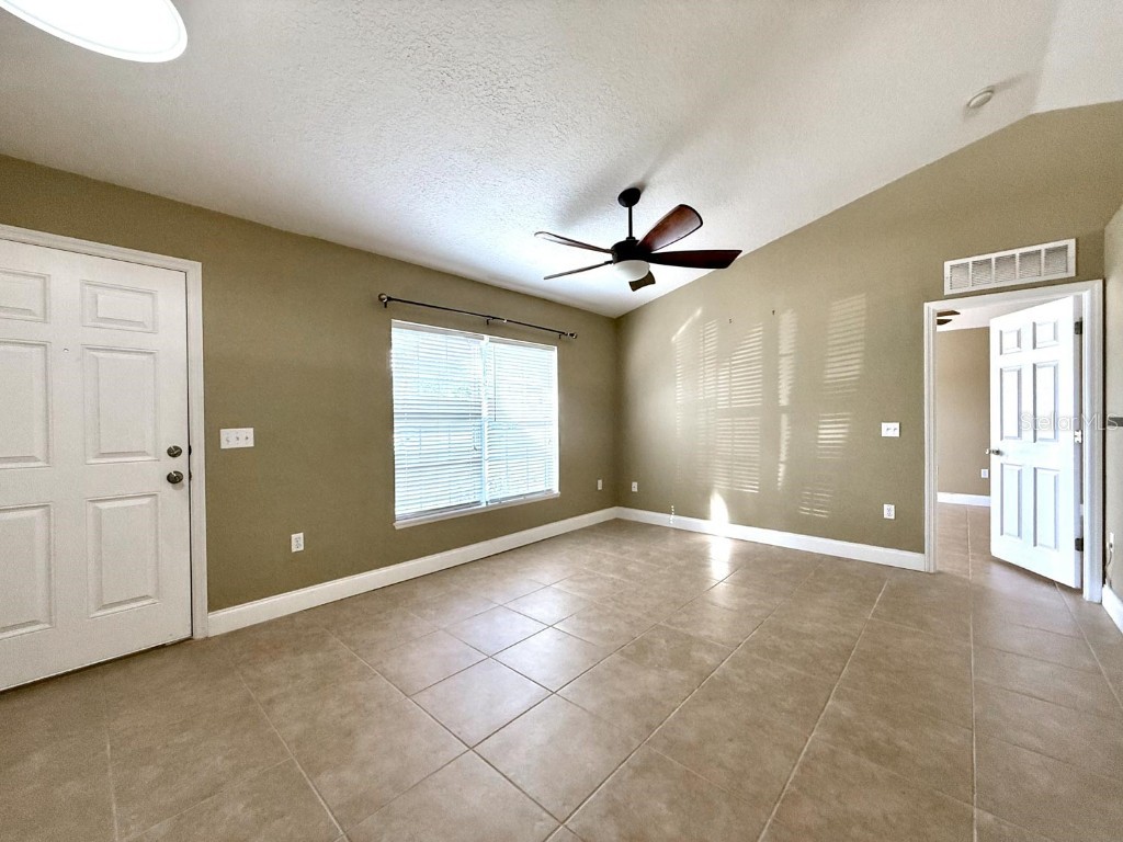 421 NW Helicon Avenue NW Palm Bay FL 32907 OM712368 image43