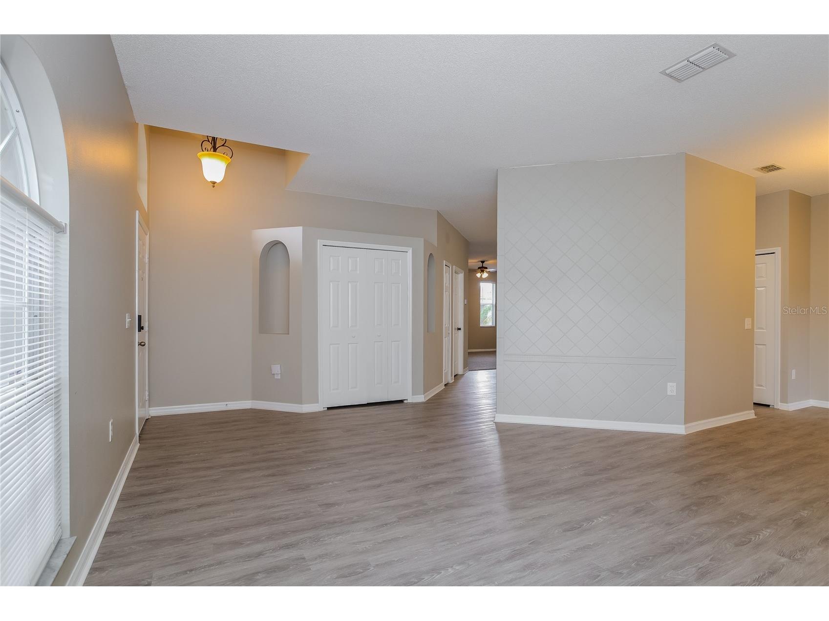 421 Peppermill Circle Kissimmee FL 34758 O6409151 image2