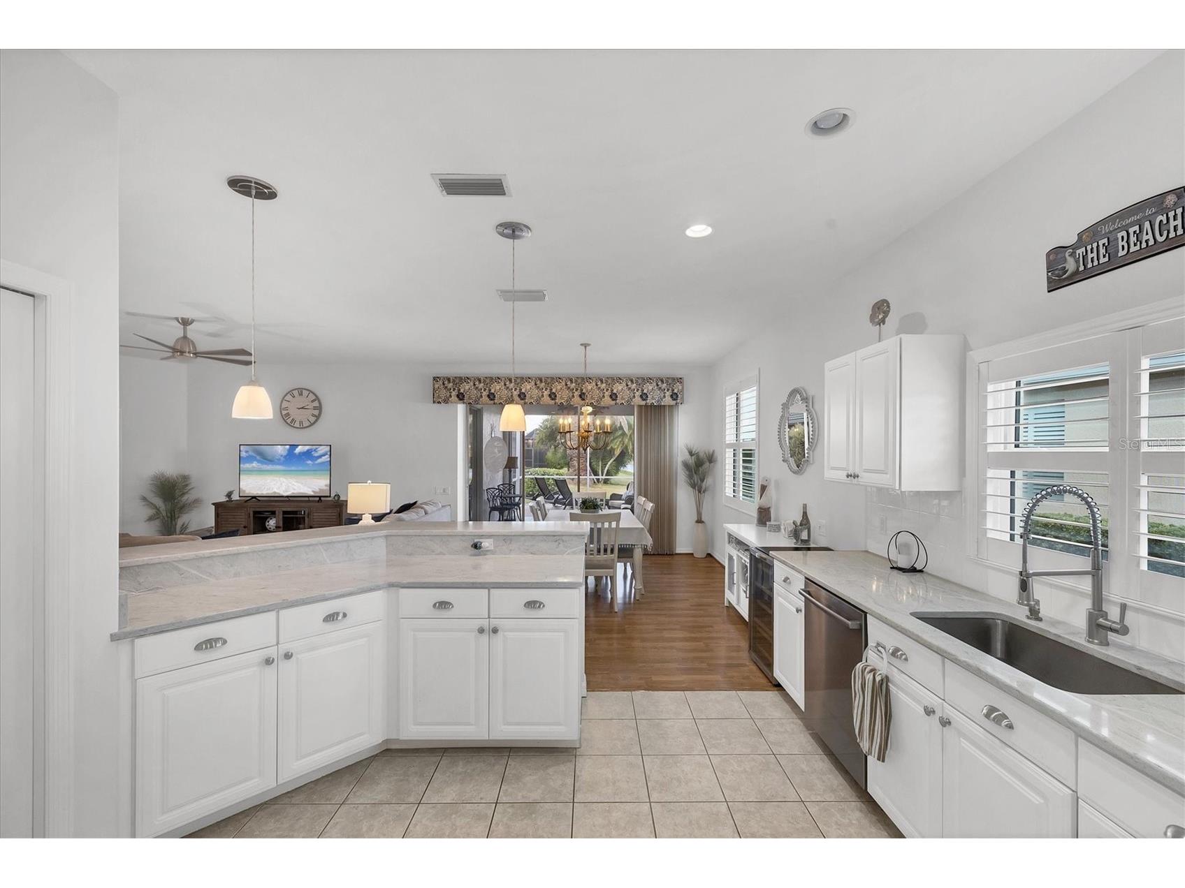 421 Pinewood Lake Drive Venice FL 34285 N6142440 image15